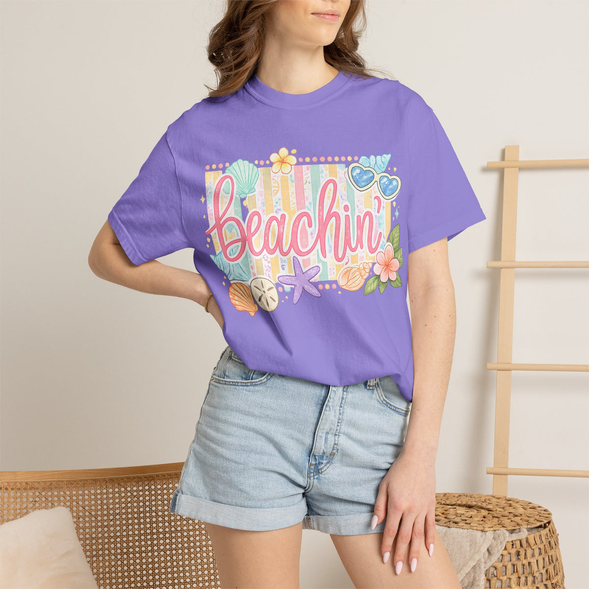 Beachin' T-Shirt — Tropical Summer Graphic Tee with Seashells & Sunglasses