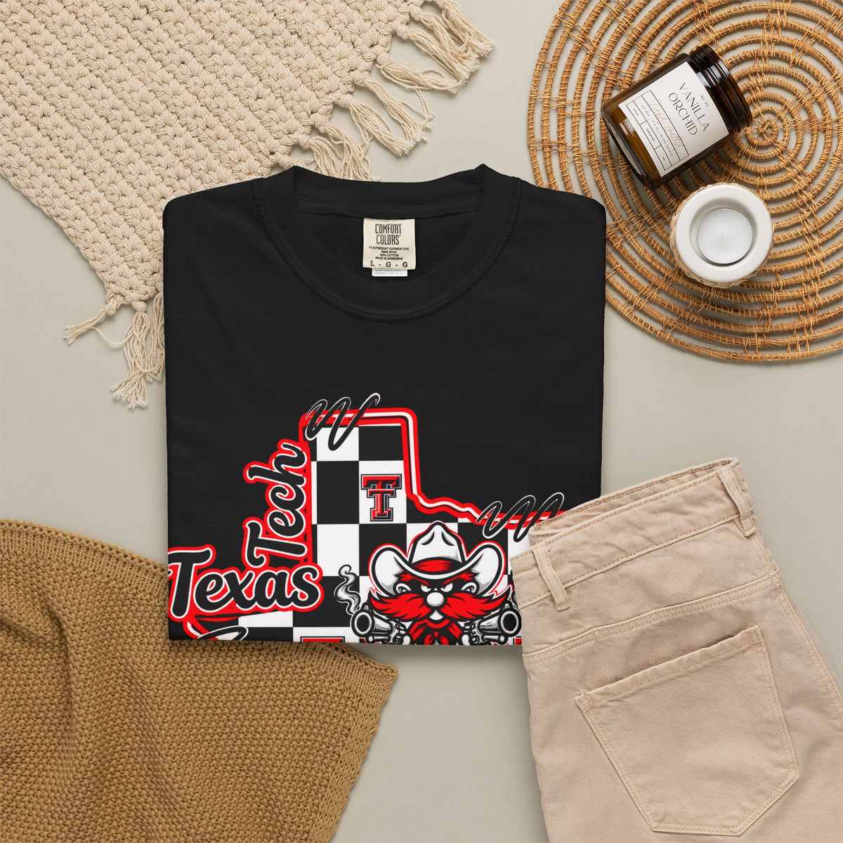 Texas Checkered Bull T-Shirt — Retro Cowboy State Graphic Tee