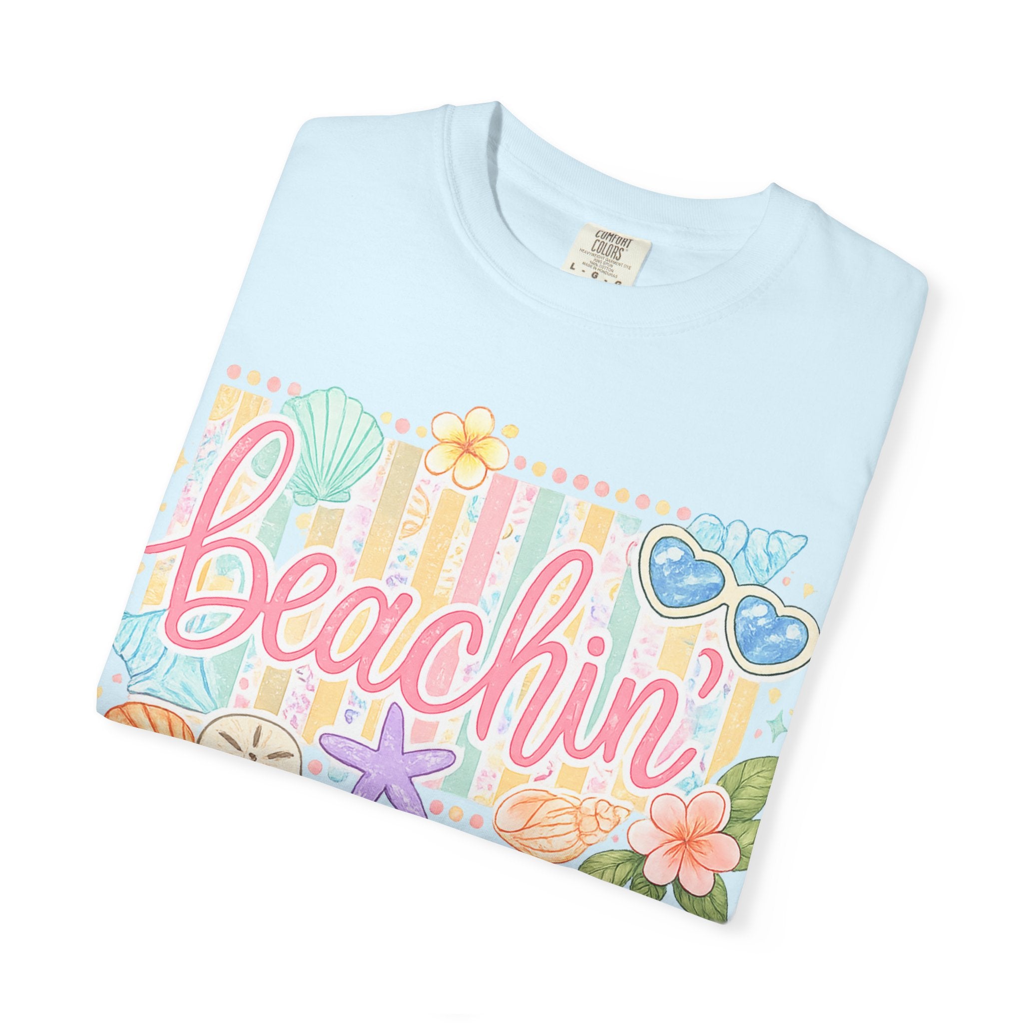 Beachin' T-Shirt — Tropical Summer Graphic Tee with Seashells & Sunglasses