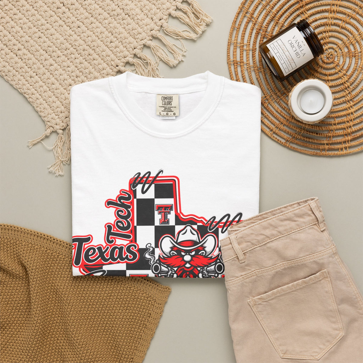 Texas Checkered Bull T-Shirt — Retro Cowboy State Graphic Tee