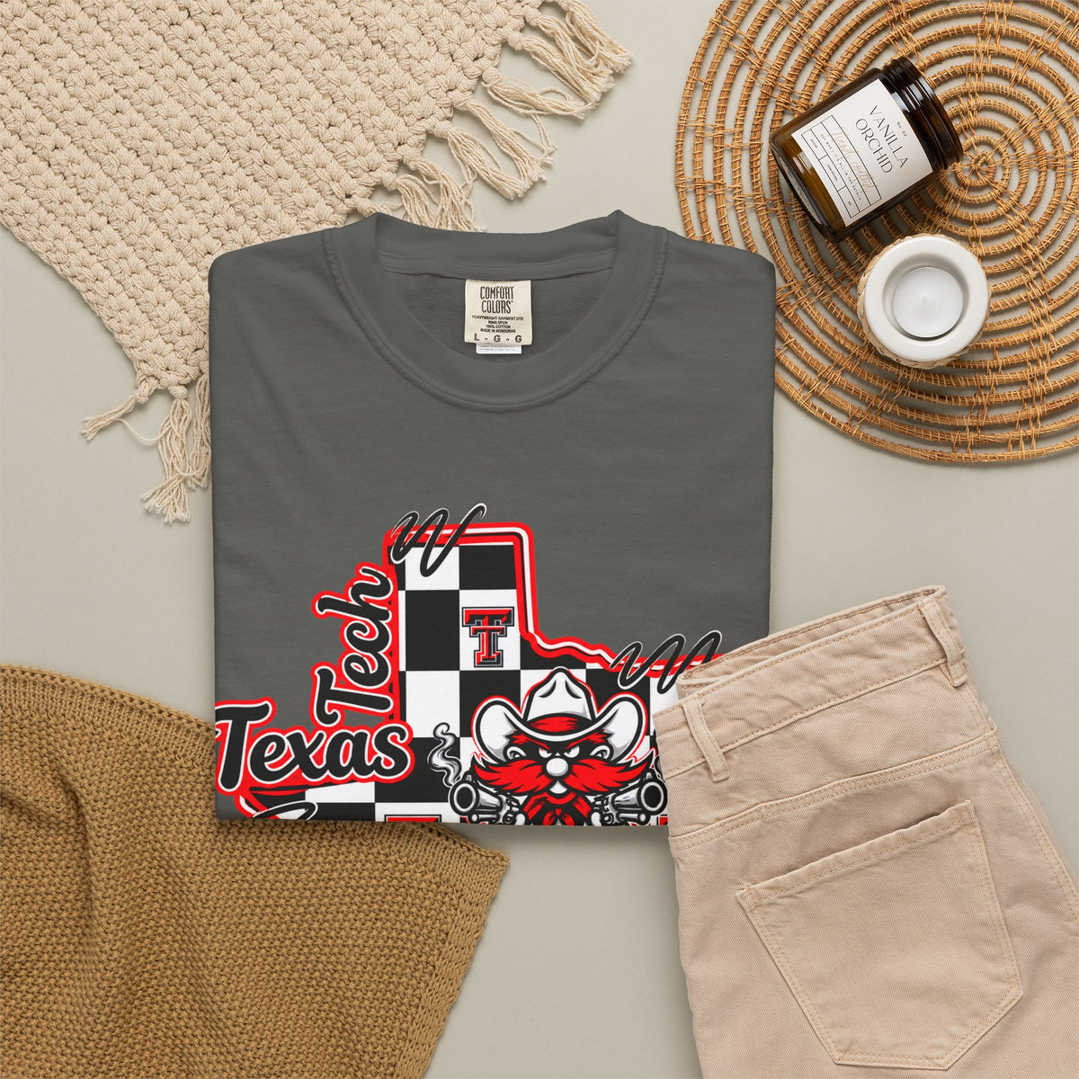 Texas Checkered Bull T-Shirt — Retro Cowboy State Graphic Tee