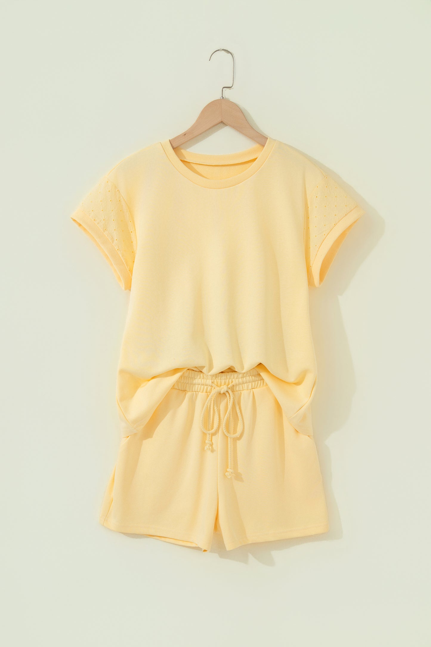 Yellow  Eyelet Lace Patchwork Sleeve Short 2pcs Outfit