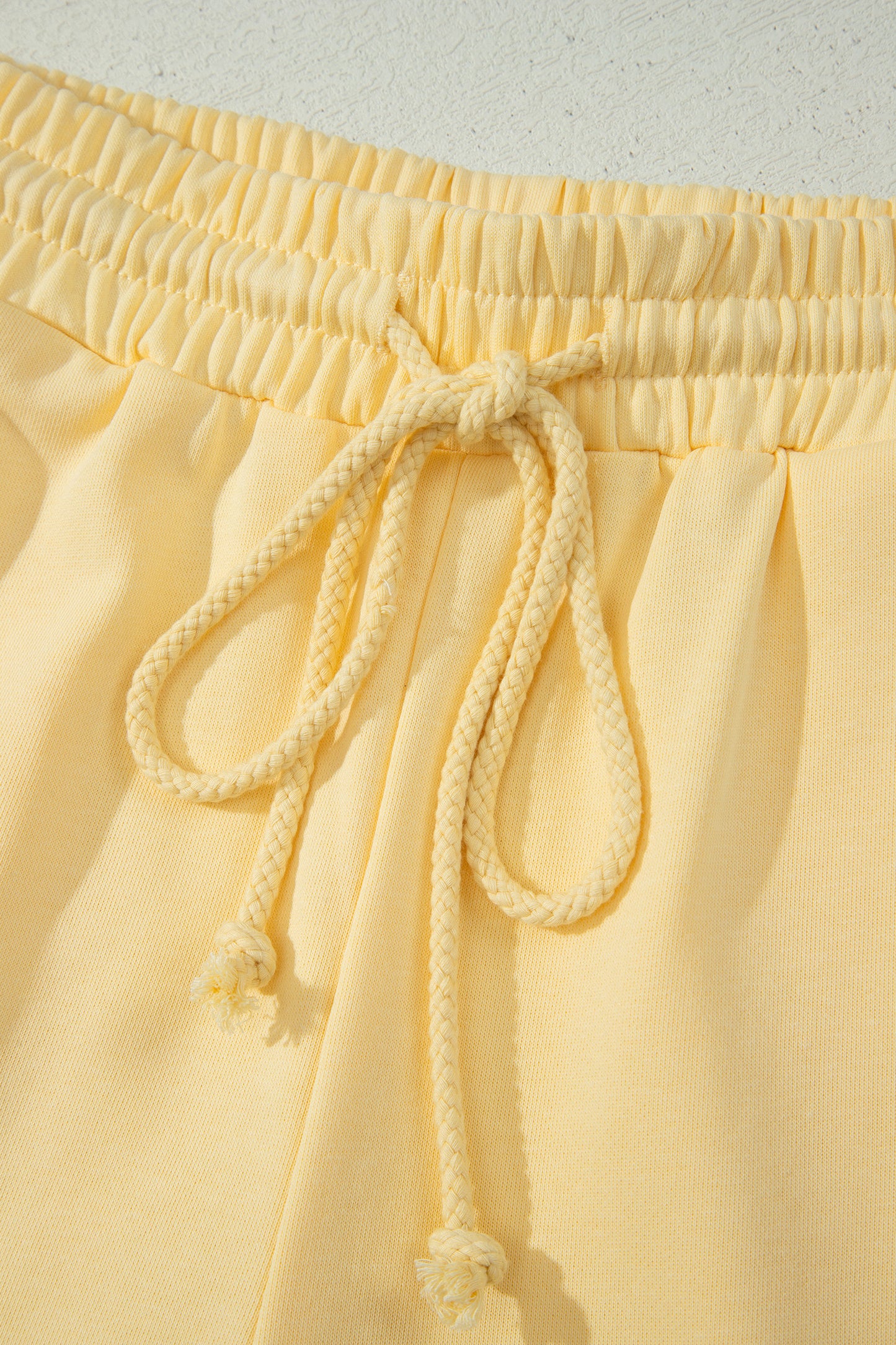 Yellow  Eyelet Lace Patchwork Sleeve Short 2pcs Outfit