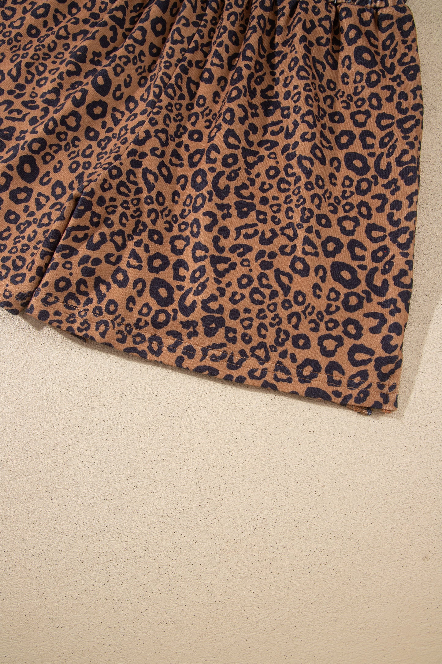 Brown Leopard Print Long Sleeve Henley Top Elastic Waist Shorts 2pcs Outfit
